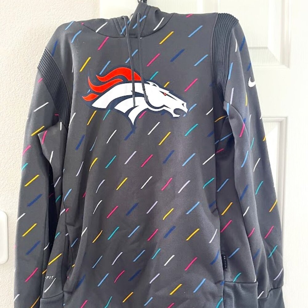 Denver Broncos Crucial Catch Hoody